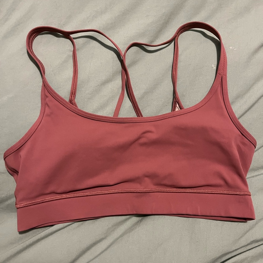 Vuori sports bra